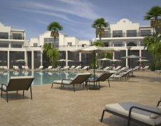 Louis Pafos Breeze