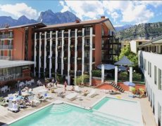 Apartmány Club La Vela