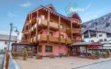 Katalog zájezdů - Itálie, 5denní zájezd (denní přejezd) s dopravou, polopenzí a skipasem v ceně – hotel Arisch