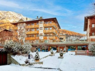 Hotel Rezia SKI