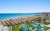 Albatros White Beach Resort