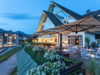 Hotel Kompas - Lovec