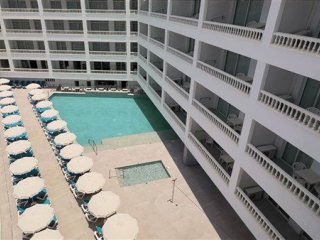 Hotel Blue Sea Lagos De Cesar