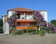Privátní no name apartmány Sv. Filip i Jakov