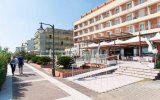 Katalog zájezdů, Hotel Columbus