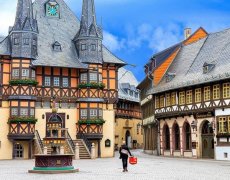 BÁJNÝ HARZ a rejdiště čarodějnic s relaxací v Sole Therme