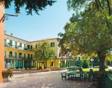 Parc Hotel Jolanda