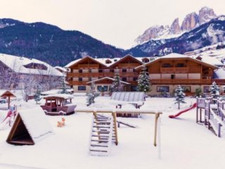 Hotel Sella Ronda + Dependance Serenella
