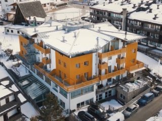 Hotel Alpine Mugon