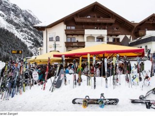 Hotel Mittagskogel