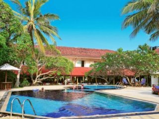 HIBISCUS BEACH HOTEL 3