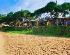 THE BEACH CABANAS RETREAT AND SPA 3