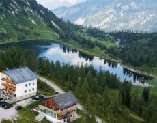 Hotel Alpenrose