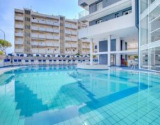 Hotel Ambassador (Caorle)
