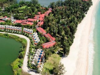 Dusit Thani Laguna Phuket Resort