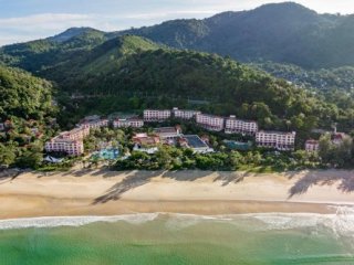 Centara Grand Beach Resort