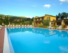 Hotel Fattoria degli Usignoli