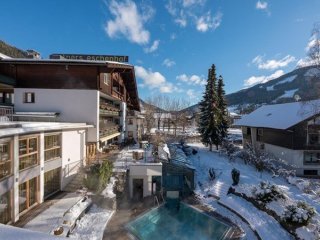 ORTNERS HOTEL ESCHENHOF - Bad Kleinkirchheim
