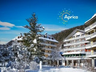 6denní zájezd s dopravou, polopenzí a skipasem v ceně – hotel Urri