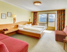 Sporthotel Hochlienz