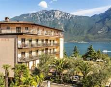 Hotel Garda Bellevue