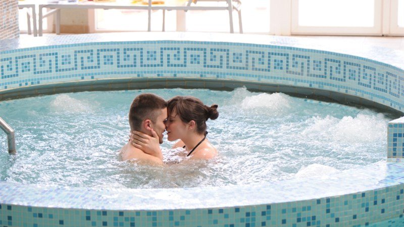 APOLLO - Hajdúszoboszló