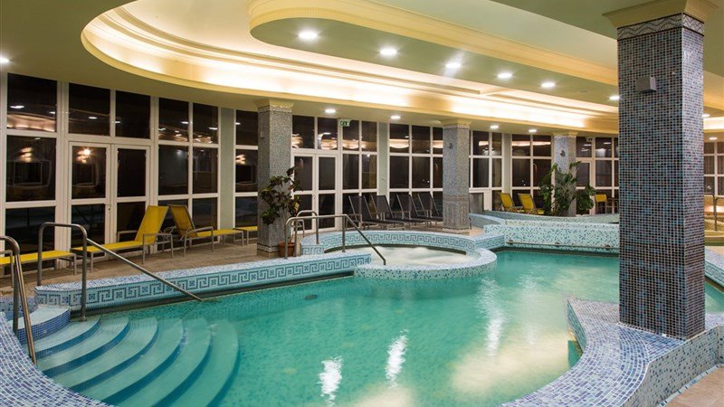 APOLLO - Hajdúszoboszló