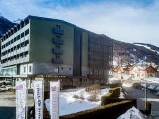 Hotel Cristallo Wellness SKI