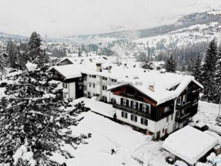 Hotel Menardi SKI