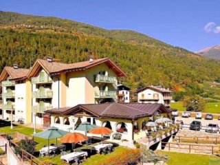 Hotel Monclassico SKI
