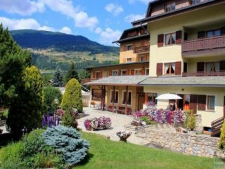 Meublè Sci Sport Hotel & Residence SKI