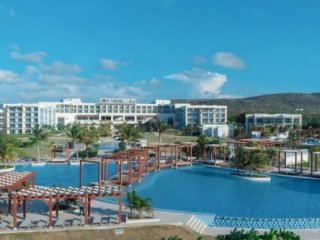 GRAN MUTHU ALMIRANTE BEACH 5