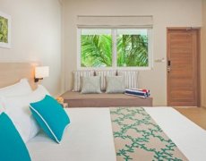 Malahini Kuda Bandos Resort, Maledivy, 10 dní