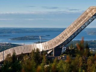 Oslo a Holmenkollen