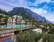 Hotel Royal Village