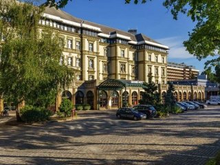 ENSANA GRAND MARGARET ISLAND - Budapest