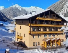 Hotel Pension Oswald  se skipasem