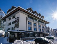 Hotel Gallo Forcello s HB a skipasem