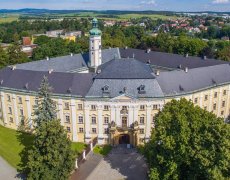 HUSOVKA - Bruntál