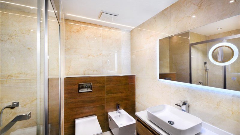 AKVAMARÍN - Bešeňová