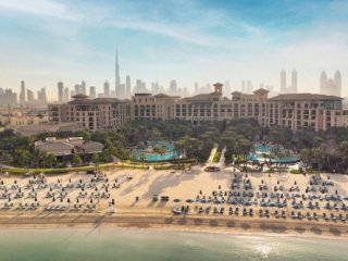 Four Seasons Dubai At Jumeirah Beach
