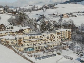 Hotel Mirabell Alpine Garden Resort & Spa SKI