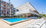 Katalog zájezdů, Hotel Hvar