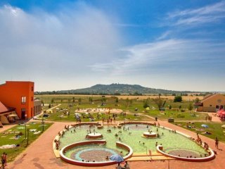 VULKÁN WELLNESS HOTEL & CAMPING - Celldömölk
