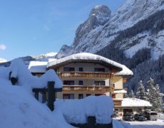 Hotel Dolomites Inn