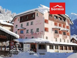 6denní zájezd s dopravou, polopenzí a skipasem v ceně – Parkhotel Valfurva