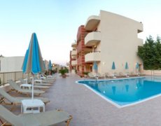 Elpis Apartments