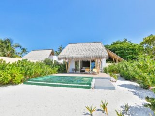 Emerald Maldives Resort & Spa