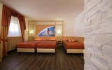 Katalog zájezdů, Hotel Touring