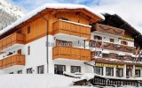 Katalog zájezdů, Hotel Bucaneve SKI